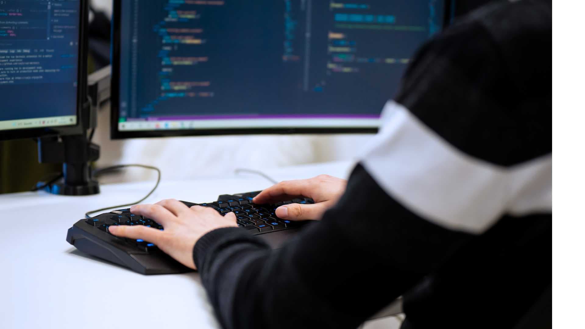 【2025新卒限定】【Webサービス系エンジニア・プログラマ】研究・開発・設計エンジニア職（福井県）